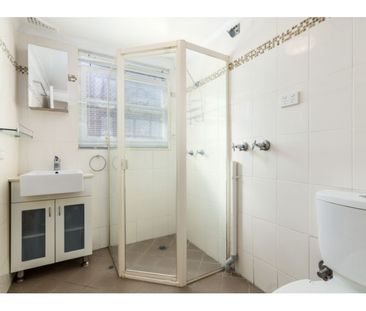 Two Bedroom Apartment - Photo 2