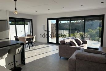 Alquiler de chalet pareado en Frigiliana