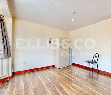 Kathleen Avenue, Wembley, HA0 - Photo 3