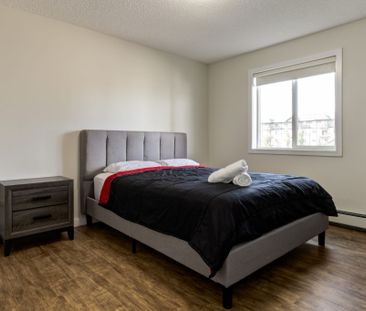 - 2 Bedroom at Avalon Court - Photo 3