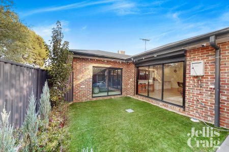 3/24 Sutherland Street, Hadfield - Photo 3