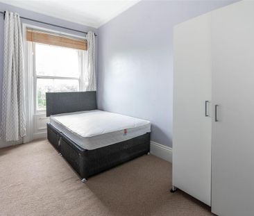 4 bedroom maisonette to rent - Photo 4