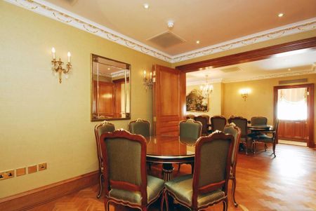 5 bedroom flat to rent - Photo 5