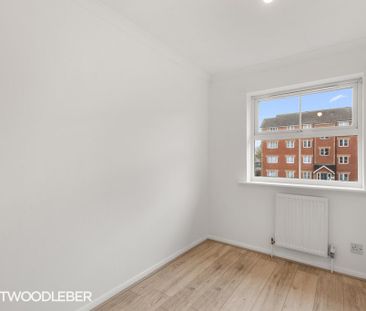 3 bedroom terraced house to rent - Photo 6