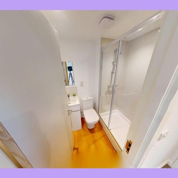 5 bedroom apartment to rent - Photo 1