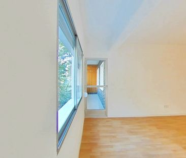 Piso de alquiler en Reyes Católicos - Photo 1