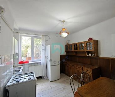 Închiriez 2 camere, Brasovul vechi - Fotografie 3