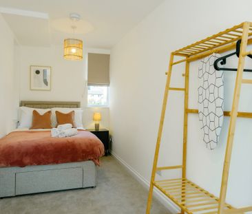 Studio Apartment – Medium Let - Photo 6