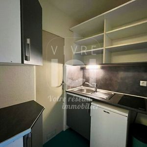 Location Appartement 1 pièce 19m² - Photo 2