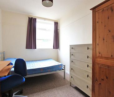 Warwick Terrace, Sheffield, S10 1LY - Photo 3