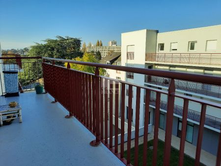 Location Appartement 3 pièces 67m² - Photo 4