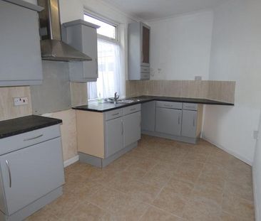 2 bedroom property to rent - Photo 1