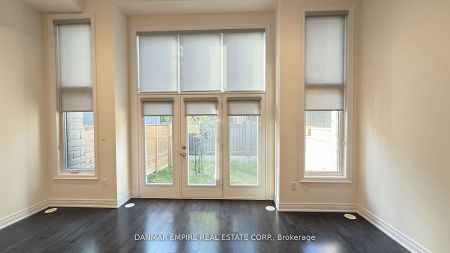 For Lease - 6 Hiawatha Court, Vaughan, Ontario - Photo 4