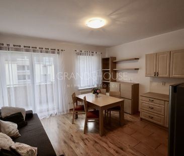 Ciepłe 2 pokoje z balkonem. - Zdjęcie 1