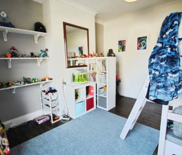 3 bedroom terraced house to rent - Photo 2