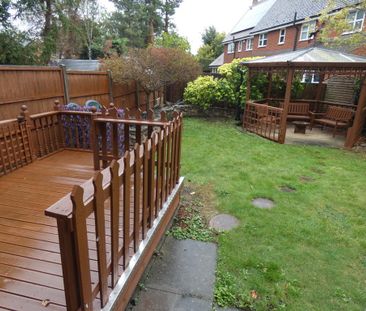 3 bedroom semi-detached house to rent - Photo 6