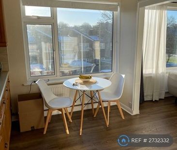 2 bedroom maisonette to rent - Photo 3