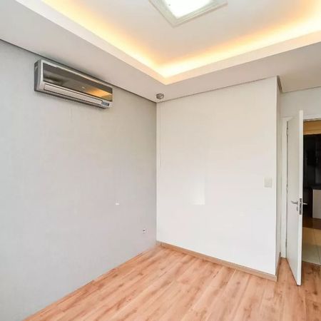 Cobertura com 2 quartos e 180m² para alugar em Jardim Lindóia, Porto Alegre. - Photo 2