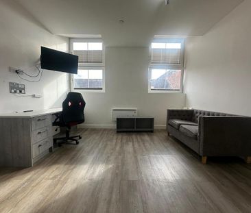 Studio to rent - Photo 6