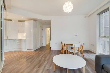 2 bedroom flat to rent - Photo 2