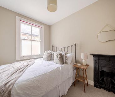 2 bedroom maisonette to rent - Photo 5