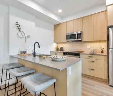 Anchor - 829 Old Esquimalt Rd — 3 Bedroom - Photo 3