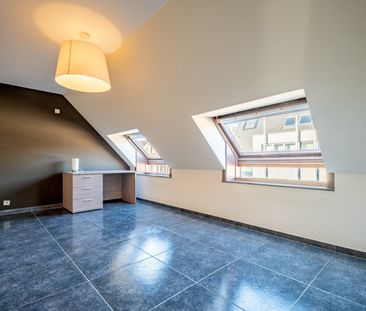 KRUISHOUTEM - Ruim & lichtrijk duplex appartement, GEEN SYNDIC!! - Photo 6