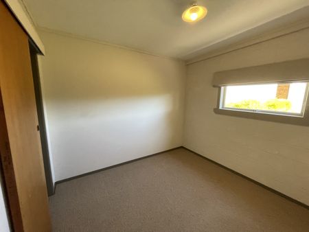 For Rent - Rural Oasis French Pass Road - Just 15 Minutes from Cambridge - Photo 4