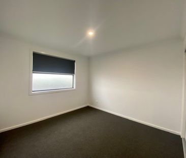 Modern Townhome in Ideal Location! - Photo 4