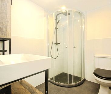 Gibsons Hill, London, SW16 3JS - Photo 5