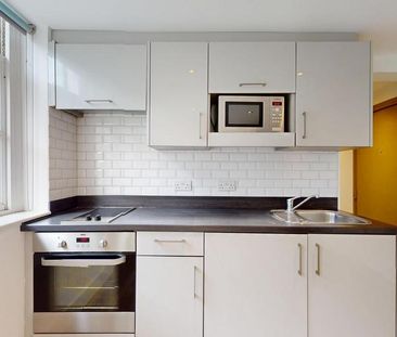 Studio to rent - Photo 5