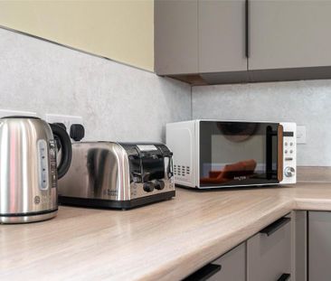 1 bedroom property to rent - Photo 1
