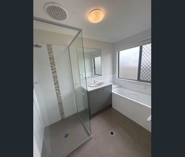 Great Family Home with Side Gate Access - Photo 3