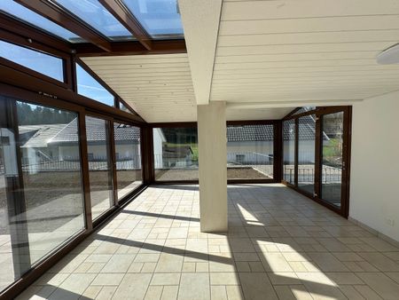 Charming 3.5 room apartment with large winter garden in Teufenthal AG - Photo 5
