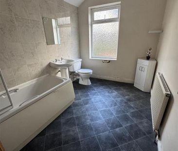 2 bedroom house to rent - Photo 1