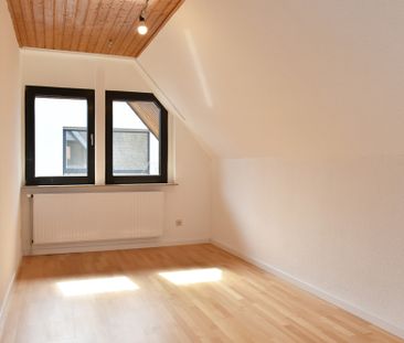 Geschmackvolles Einfamilienhaus mit großem Grundstück, Obj. 9467 - Photo 2