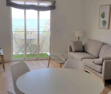 Apartamento de alquiler en Avenida Ciudad de Requena, 10, Platja de... - Photo 2