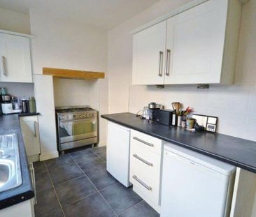 4 bedroom terraced house to rent - Photo 6