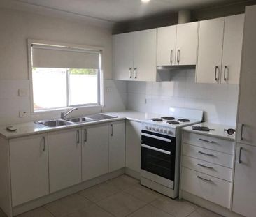 Cozy Two-Bedroom unit in Quiet Cambridge Park Location - Photo 6