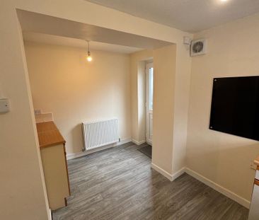 1 bedroom terraced house to rent - Photo 3