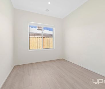 BRAND NEW OPPOSITE SOON-TO-BE-COMPLETED PARKLANDS - Photo 5