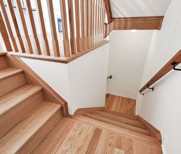 For Lease - 3203 Sixth Line Unit# Unit 1, Oakville, Ontario - Photo 3