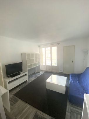 Appartement 1 pièces 26m2 MARSEILLE 10EME 650 euros - Photo 1