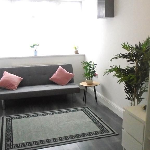 Property to rent - Photo 1