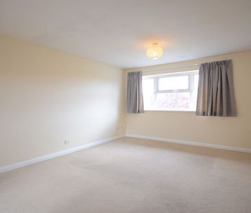 2 bedroom maisonette to rent - Photo 5