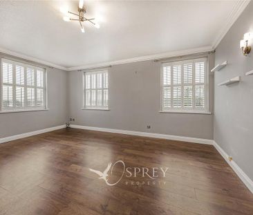 3 bedroom flat to rent - Photo 4