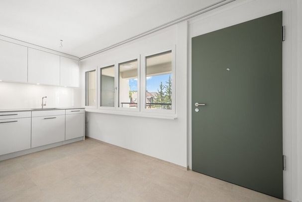 Stylish living in the trendy Seefeld district - Photo 1