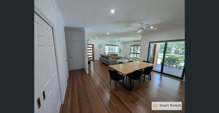 North Queensland Living with Poolside Paradise - Photo 4