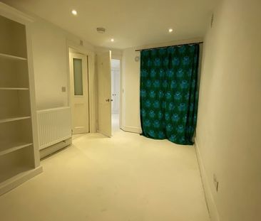 1 Bed Detached House, Holly Terrace, N6 - Photo 3