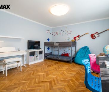 Pronájem bytu 2+1 v družstevním vlastnictví 66 m², Praha 10 - Uhřín... - Photo 2